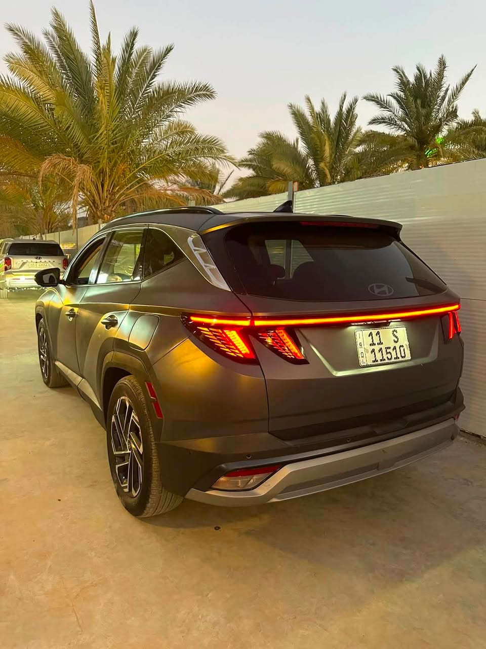 زيرو وبسعر مناسب جدا
هيونداي توسان 2025 ليمتد VIP
رقم بغداد إنكليزي باسمي
فول مواصفات 
اللون طافي
الممشى 9آلاف ميل قابل للزيادة
بدون تبديل أي قطعةالسعر  185 وبيه مجال نشالله

مكاني:بغداد المشتل الأمين الثانية
السياة:***********
