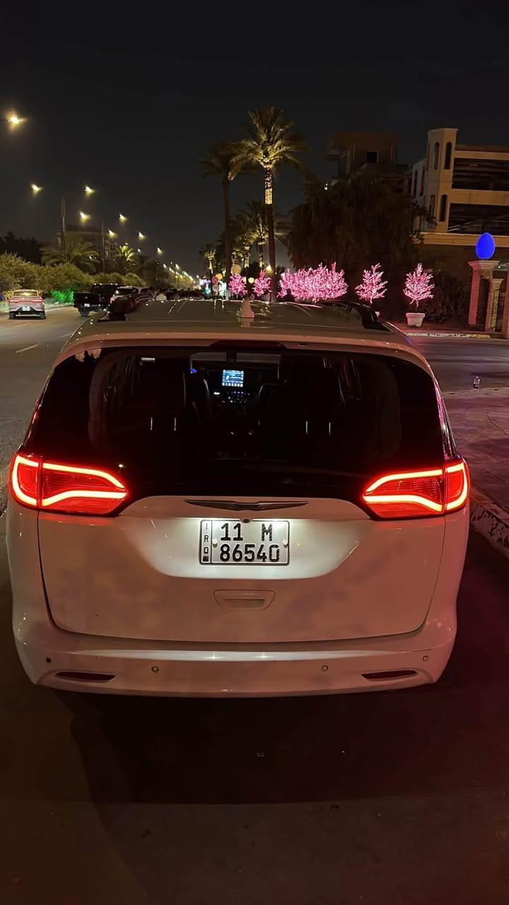 جمعه مباركه عليكم جميعا 🤲🏾
باسفكا تورنگL اعلى مواصفات2018 ماعدة البنوراما!
الحادث كما موضح بلصور لا شاصي ولااا لغود
مكينه 3.6L جديدة مكفوله هية والگير وتبريد شرط تفحص 
بصمه عدد2 
كامره360
اوتو بارگ
حساسات امامية وخلفيه 
لايت زنون ناصي وعالي 
تحديد مسار 
گار بلي 
هيتر بل كشنات
نظام سستم 🔈 صوت 10سماعات
مثبت سرعه
رادار امامي خلفي 
هيتر مرايات حساس بل مراية عند الاجتياز
وخير من الله مواصفات 
مكان بغداد اليرموك !
والاستفسار ع الواتساب
السعر.   175 بيها مجال بسيط $$ 

***********
