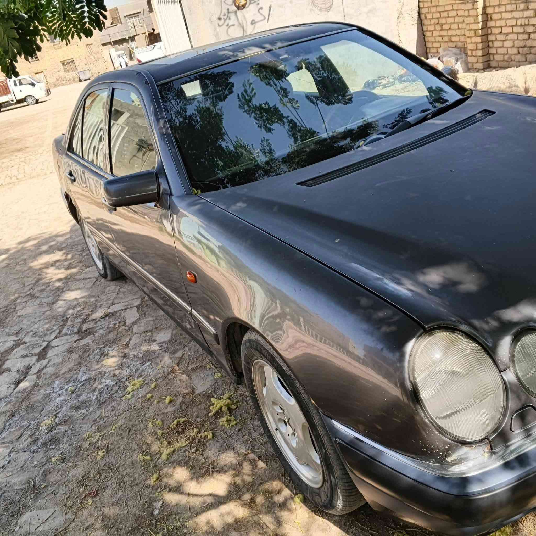سياره مارسدس ام عيون موديل 97
محرك سته سلندر خراطيم كير D4مكفوله من اي شيء 
تبريد ثالج منضومه كامله جديده  السياره مصبوغه عام للجماليه فقط مكفوله سياره خير من الله 
شرط التحويل 
مكان السياره بابل
 للاستفسار اكثر 
اتصل على الرقم***********
