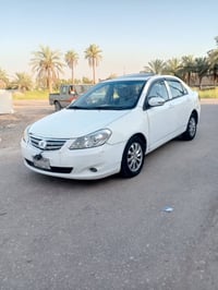 بي واي دي G3 • فول مواصفات • فتحة سقف