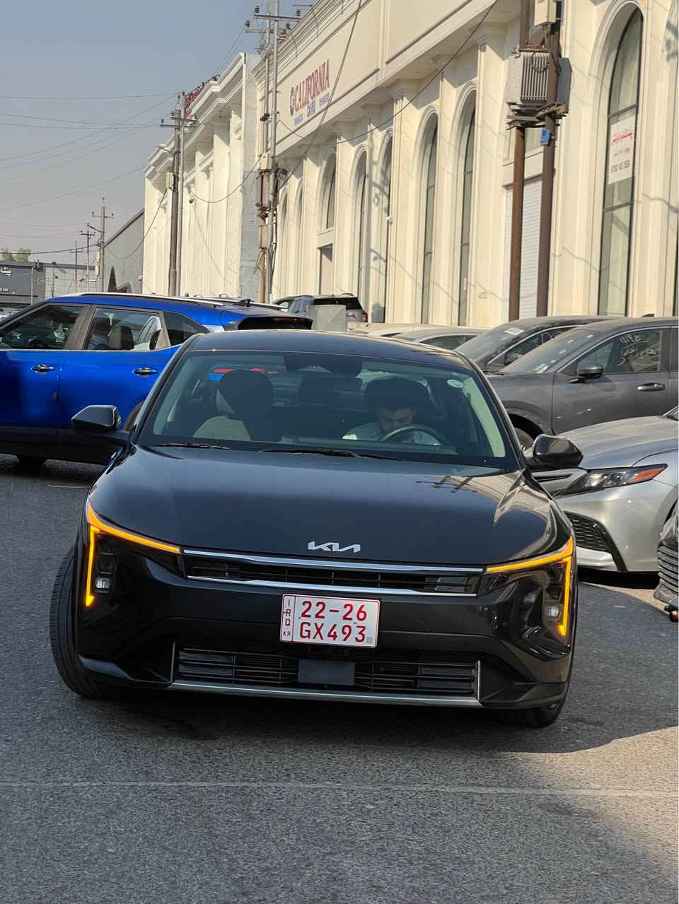 KIA K4 2025
بجم و خلفي كبس
بابين صبغ و حافة جملغ صبغ 
بدون دواخل و ايرباك بس پرده 
ماشية 15 الف ميل
سيارة كاتي 
موصفات EX
بصمة 
بريك بصمة 
ابواب بصمة 
شاشة كبير 
تبريد لمس
شاشة إلكتروني 
صندوق كهربائي 
تشغيل من بعيد 
رادار خلفي 
رادار امامي 
رادار جانبي 
سعر 145$ و مجال 
*********** 
واتساب موجود أربيل, العراق
