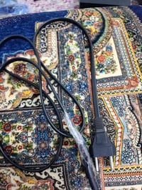 عندي بلي ستيشن 2 فات العدد 2  مع 2 يدات وفلاش 32 كيكا وميموري وكيابل ا...