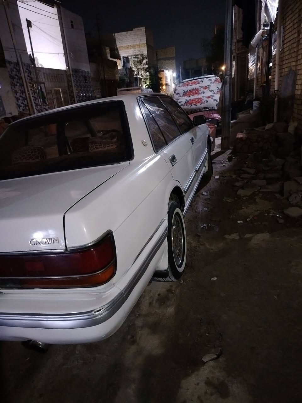 السلام عليكم سيدان موديل 91 رقم كربلاء مشروع وطني راعيه بل ناصريه مركز ويريد تحولي السنويه2027  يسره بلاد مكفوله من الضربه والتبديل كله شغاله حته التبريد مكاني ناصريه ذي مركز السعر60 رقم الجوال ***********
