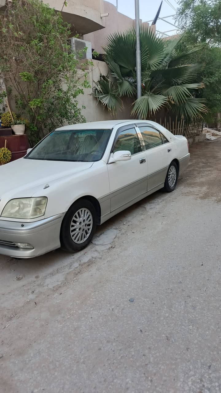 كراون كرستال • ٢٠٠٣ • محرك وكير مكفول