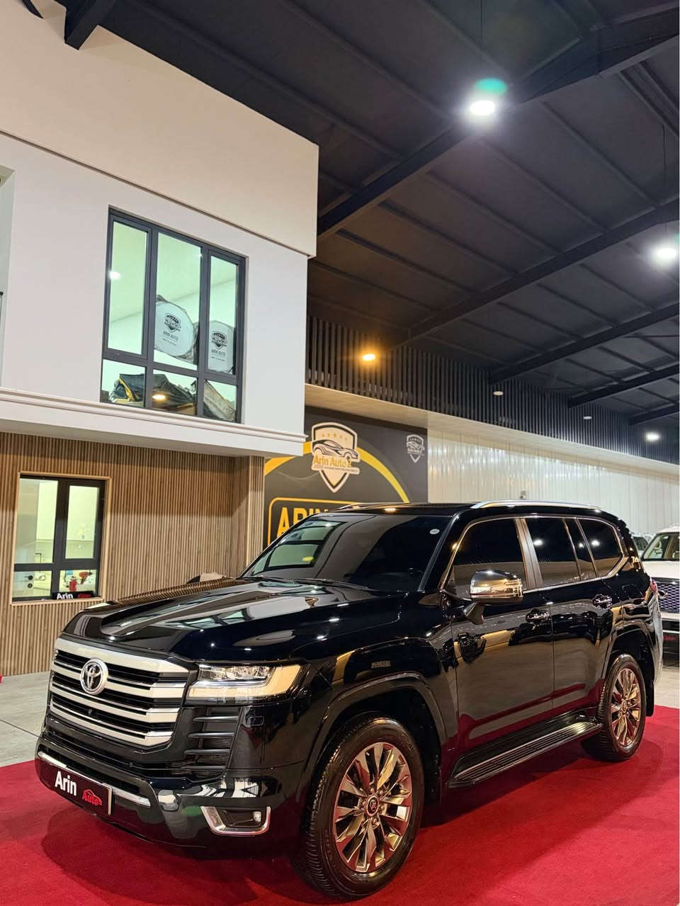 📦📦📦
السلام عليكم 
لاندكروز 2022 
VXR. land cruiser 
twen torbo 
رقم سليمانيه ب اسمي 
فول الفول للاخير
ماشية ٥٧ الف كم  
محرك 3500 توين تيربو
سلايد 
5 كامرات 360
كشنات جلد احمر واسود
كشنات تدفئه وتبريد امامي وخلفي
خزن ميموري 
رادارات 
داتا شو 
3 شاشات
سماعات ماركة JBL
شاحن لاسلكي
3وضعيات قيادة
اشاره لكزز امامي وخلفي
هاند بريك دكمه + اوتو هولد
حساسات امامي وخلفي
زراك لايت
ستيرن كهرباء
وبيها بعد هواي مواصفات ممذكوره
مكفولة كفالة عامة بل باكيت ماشالله لوك
————-
السعر 665 ورقه
مكان السياره السليمانية 
***********
*********** عربي السليمانية, العراق
