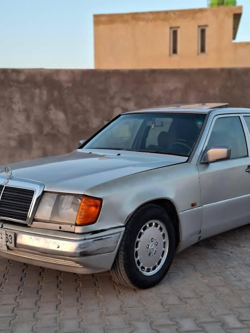 مرسيدس 93 انبار شرط التحويل سنويه لغاية 28 محرك بلاد 300 تبريد شغال ثلج فته شغاله تخم تاير جديد حداده جديده قواعد الدبلات بلاد كهربائيات كله شغاله سياره جاهزه خير من الله السعر 45 ورقه مكاني البصره القرنه ***********
