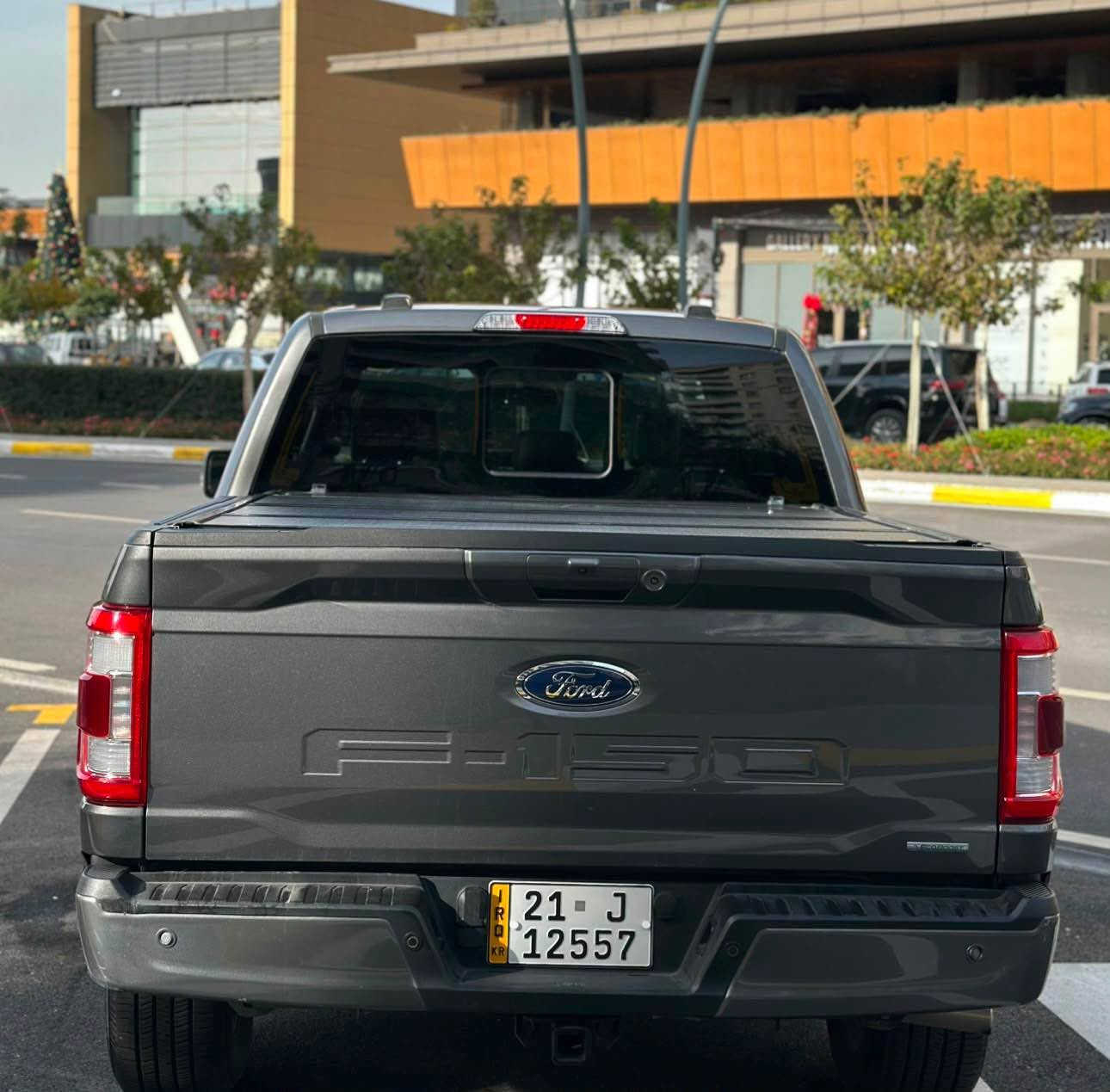 FORD F150 V6
مەکینە 3.5 توین تۆربۆ (سوپەرچارج)
مۆدێل ٢٠٢٣ ڕەنگی نەوتی
مواصفات لاریات (LARYAT)
قەپات مواصفات وەک راپتۆر
یەک پارچە بۆیاخە چەمەلخی سەکن پێشەوە بێ ناو
کوشن سارد و گەرم پێش و دواو
پانۆراما و رادار و سوکان هیتەر
  گێر تەیارە لە کاتی وەستان دەخەوێت
جادری دواوە سەر بۆدی شەریکە
شاشە گەورە و گێج دیجیتاڵ
زۆر مواصفاتی تر کە باس نەکراوە
نرخی گونجاوە بۆ زانیاری پەیوەندی بکە
***********
*********** السليمانية, العراق
