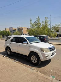 ٢٠٠٦ • النجف • زينون