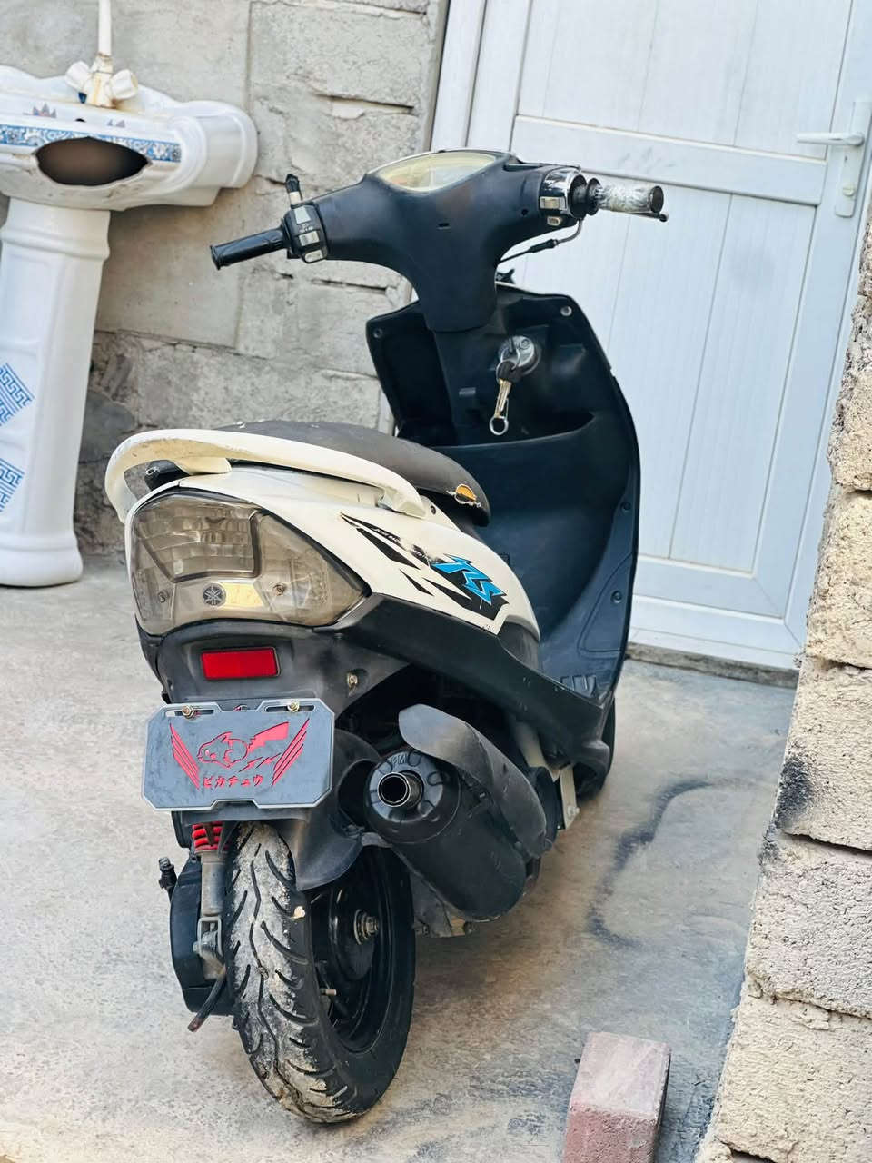 سلام عليكم دراجه ماكس عدله بس تدخن وما طافيه تشتغل سعرها 375 قفل الستفسار ***********
