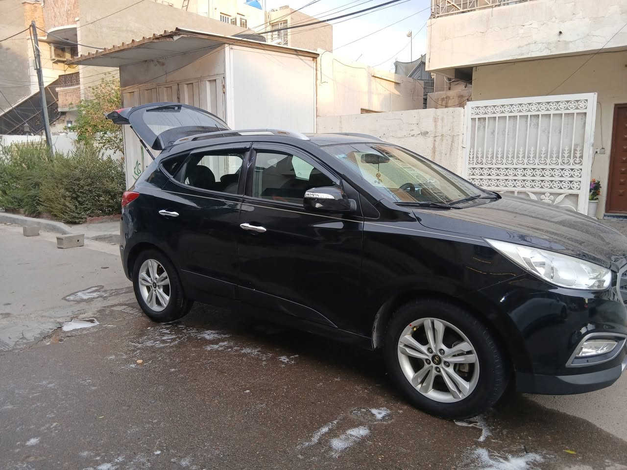 توسان • ٢٠١٣ • باسمي تحويل