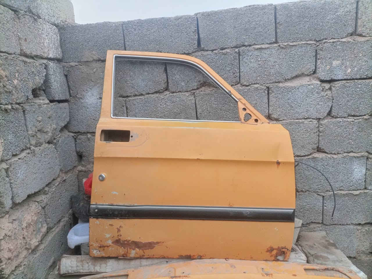 ٤ بيبان • جنطة وبونيت • مكان الشطره