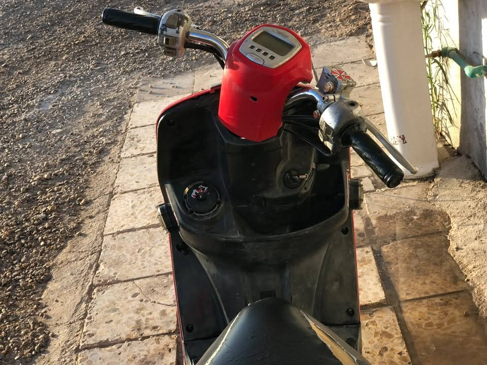 بوليس للبيع نوزل عوزها كلجات أمميه مكني كربلاء طوريج رقمي***********
