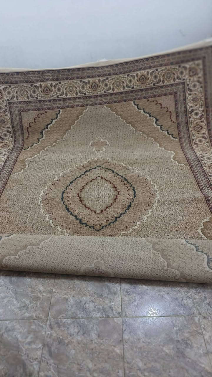 السلام عليكم 

اغراض للبيع 

كنتور بابين 100 الف
ميز طعام بلاستك بيضوي 15الف
زوالي تركيه نضيفه قياس 3×2  و  3×4  سعرهن 100
بوفيه مترين ونص سعرهه 75
لحاف عرب نضيف جدا عدد 5 قطع ب60 الف

الاسعار قابله للتفاوض
 للاستفسار التواصل على الرقم ***********
