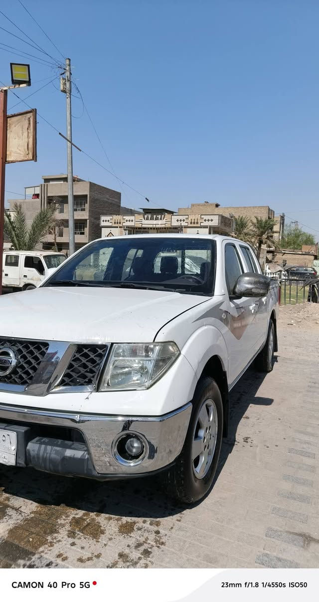السلام عليكم للبيع موديل 2014 سيارة خير من الله تجي وتشوف مكان السيارة بغداد معروضه ب95 وبيها مجال قليل ***********
