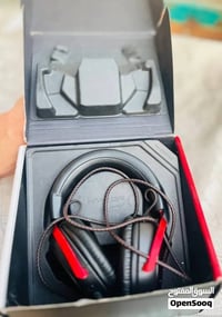 سماعات HyperX Cloud lll نقص بيها توصالة سماعة ماملبوسه بس مره وحدة وصو...