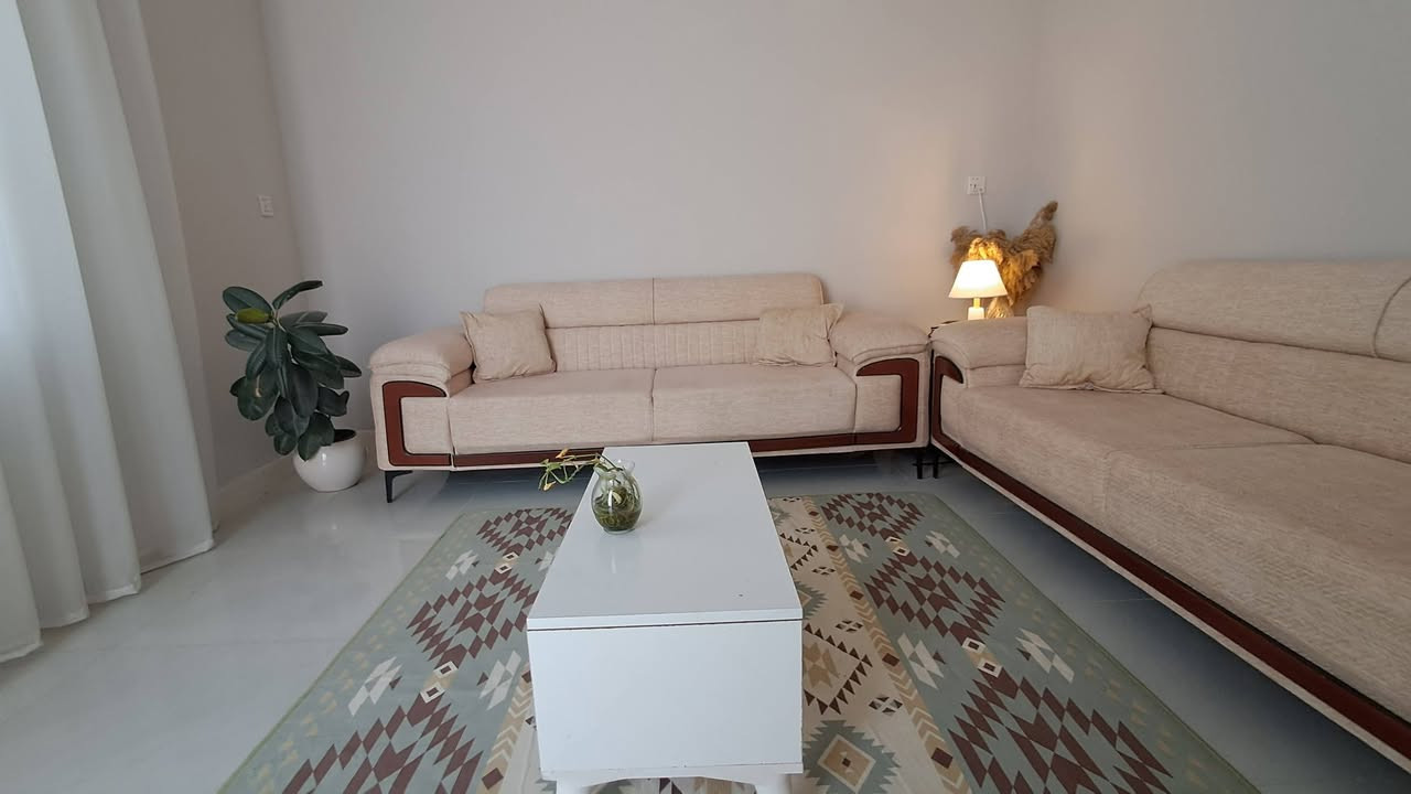 سعر ٦٥٠ اخو الجديد ***********
