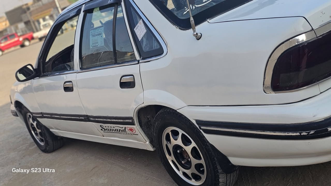 برنس رقم بغداد انكليزي سنوية بأسمي
هزه جديده وسنويه جديده 
السياره احلى من الصور جهازه ونضيفه
محرك مفتوح نظيف . مو مسكر 
كير اوتماتيك بس ع البك شويه بي صفنه ثانيه وحده 
قفل ع الريموند 
كهربائيات كلها شغاله
مكانها بابل جبله 
السعر 35 قفل
***********
ما متواجد ع النت اتصال فقط ع الرقم
