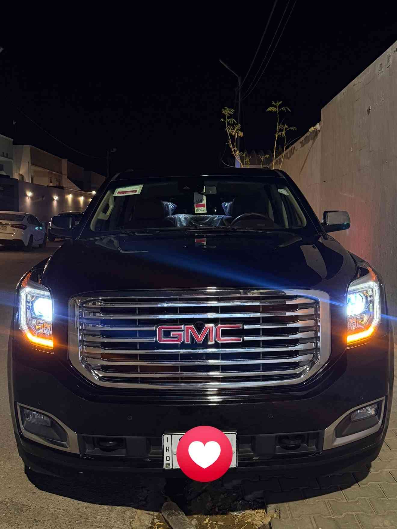 GMC SLT 2020 خليجي
ماشية 128 الف km

V8 5300 
* مقاعد أمامية تدفئة وتبريد
* مقاعد كهربائية وذاكرة
* فتحة سقف كهربائية
* شاشة قاصة 
* نظام Bose
* مكيف مناخين
* حساس امامي خلفي
* 4×4  فورويل مع أوضاع قيادة
* ويل كروم 20
* جنطة كهرباء 
* تشغيل عن بُعد
* لايتات وجام لايت جدد بلاديات
* اشارات بالمري وشفط ونقطة عمياء
صبغ دعامية الامامية فقط وبيهة كم مكان بارد 
رقم بغداد انكليزي ب اسمي
مكاني نجف ***********
السعر 365 ً
