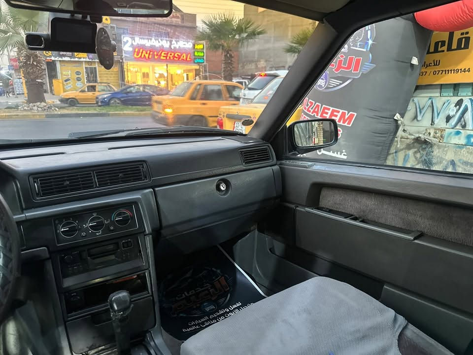 سلام عليكم 
فولفو 940 موديل 1995
رقم بغداد 
محرك وكير جديد حاويه
باتري جديد  
تبريد شغال 
مكاني بغداد 
***********
سعر 85 وبيه مجال  قليل حك الجيه
