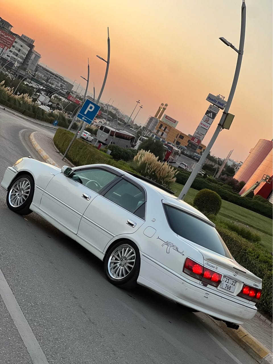 بە ناوێ خوای گەورە مەلێکە بۆ فرۆشتن✅ سەیارەکە ســاخە ســاخ ✅ سەیارەکە سپۆرەتە موسافاتێ سەیارەکە ٣ دووگمەیە فول فولە سلایدە کەشن جڵدە مەکێنە گەورەیە گێرەو مەکێنە بە شەرەت ئاوێنە ئێشراتە سەقفو حیزام بە شەرەت بەشەرەتی ١٠ سۆنەر ✅٣ پارچەی ئەورپای هەیە سەیارەکە قرچێکی پێشی هەیە لای سەکەن شایەنی باس نییە سعری موسیکەم داناوە بەو هەموو جوانیەوە زەروەری پارکەێم سعرێ ٤٨ گەلاو💸 تۆزی ماعملەیە لە سلێمانیم (***********) مشترێ نیت سەرم مەێشنە رەحمەت لێبێ هەموو شتێکەم نوسیوە سەیارەکە لە سعرایە هی ئەوە نیە میشکی یەک بخەێن 🤍🪬! تەبرێدو گەرمی بە شەرەت🥶 هەموو کونێ گەرمێکانی گێراوە رۆنیشی ١ حەفتیە گۆراوە لە one way ✅ تێر مەسرەفە ✅ السليمانية, العراق
