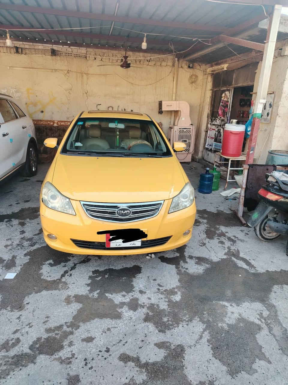 سلام عليكم بي وايدي byd 2016 رقم بغداد ب اسمي شرط المداور سيارة مال بيت وماشتغل بيها ادامة كاملة مكينة كير مكفولات رقم تلفون *********** حلة, بابل
