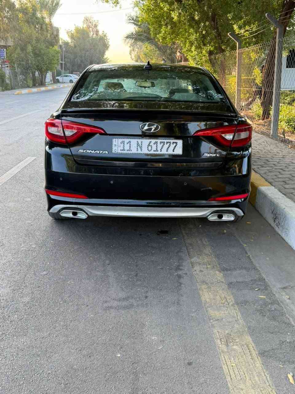 سوناتا سبورت2017 وارد امريكي
حادثه  بنيد بدون دواخل وجاملغ خلفي والصندوق مبدل بلادي نفس اللون
الموصفات
1-كشن كهرباء
2-شاشة  كبيرة
3-كروس سرعة
4-اشاير بلمري
5-دراف مود 3وضعيات قياده
6-لايت زنون عالي ناصي
7-دبل كزوز
السيارة كير ومكينه خير من الله ترايك للبصرة  مكينة 2400 gdiلا تنقيص ولا تبخير  ماشية82الف ميل بأسمي السيارة 
 تحويل ثاني يوم مكاني بغداد الامين
سعر السيارة 105وبيه مجال بسيط  للستفسار *********** بغداد, العراق
