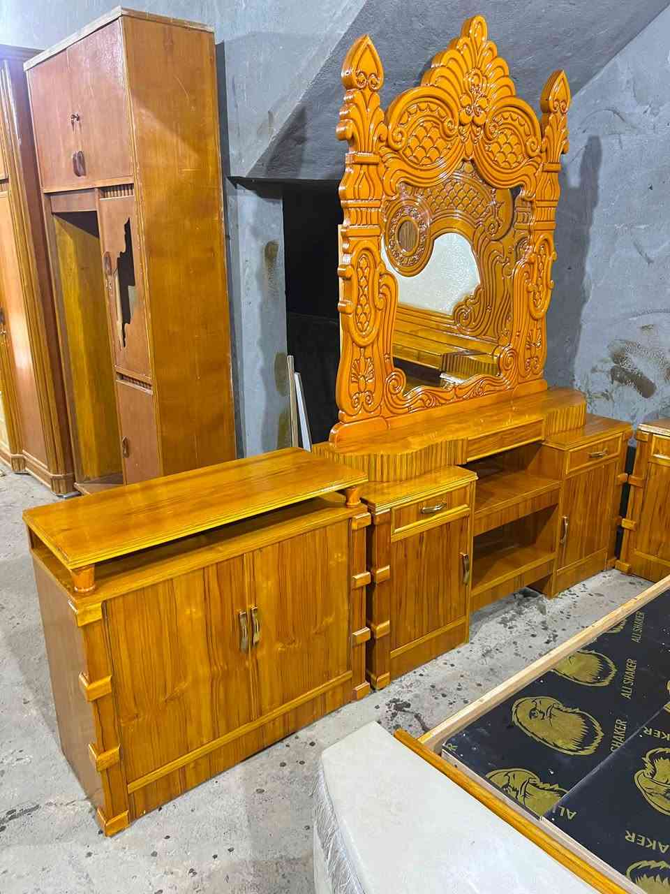 سلام عليكم غرفه تزكام داخل خارج صاج مديل حديث السعر ٨٥٠ العنوان الحله ***********
