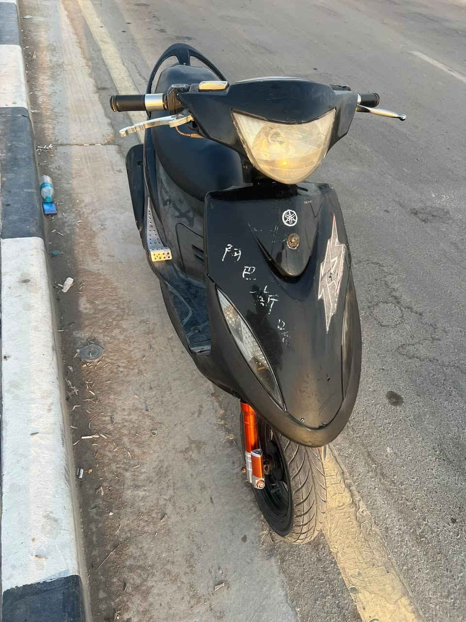 ماكس للبيع مفتوحه 49سعر 600دراجه كامله من كلشي مكان البصراة قضاء المدينه مو شراي لا يراسل
