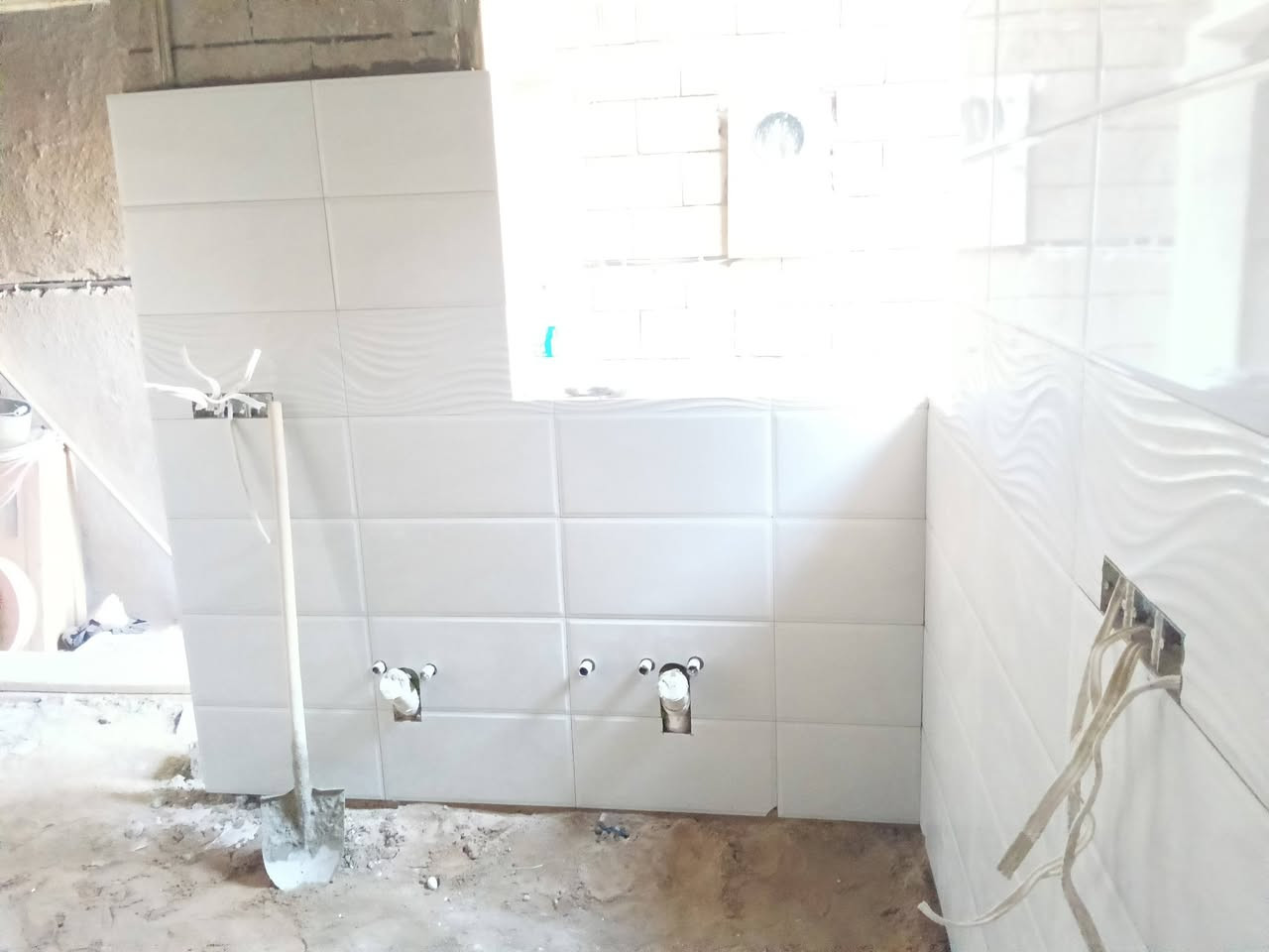 السلام عليكم متفرغ حالين استلام مهندس /***********

