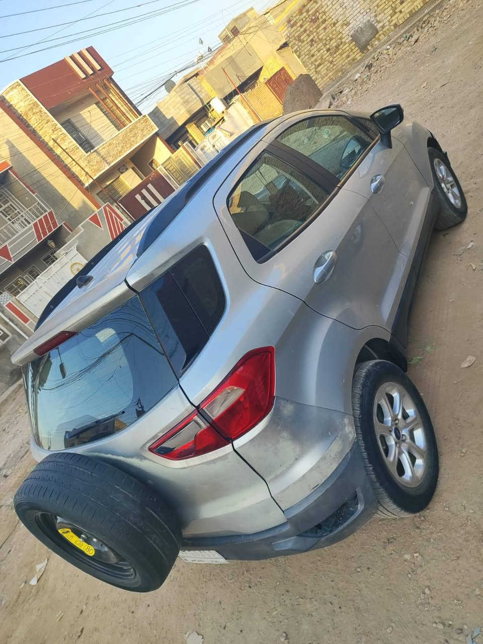 من رخصة الادمن
فورد ايكوسبورت موديل ٢٠١٩ للبيع
المواصفات:_
خليجي
نظيفة بلادية
بيها طخة خفيفة بالباب الخلفي
محركها توربو
مابيها صبغ
رقم بغداد انكليزي
سنوية لغاية ٢٠٣٦
هزة جديدة
السيارة مناقصها شي كاملة مكملة مرصرف عليها درهم
السعر 90 ورقة
الاتصال على ***********
