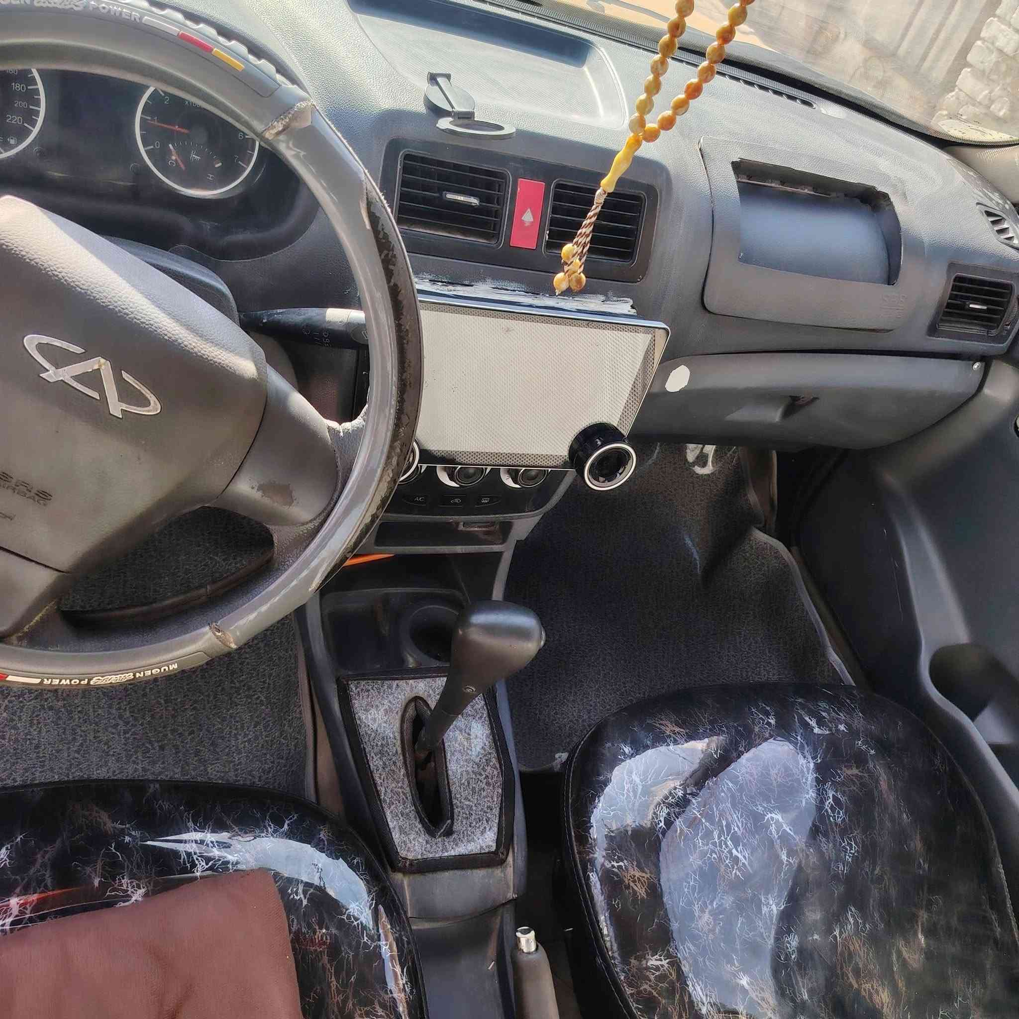 سلام عليكم سياره شيري موديل ١٦ البيع مكاني بغداد الشعب شراي تصل  ***********  السعر ٣٠
