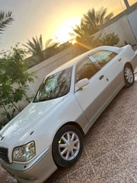 ملكه • ٢٠٠٢ • مكينة D4