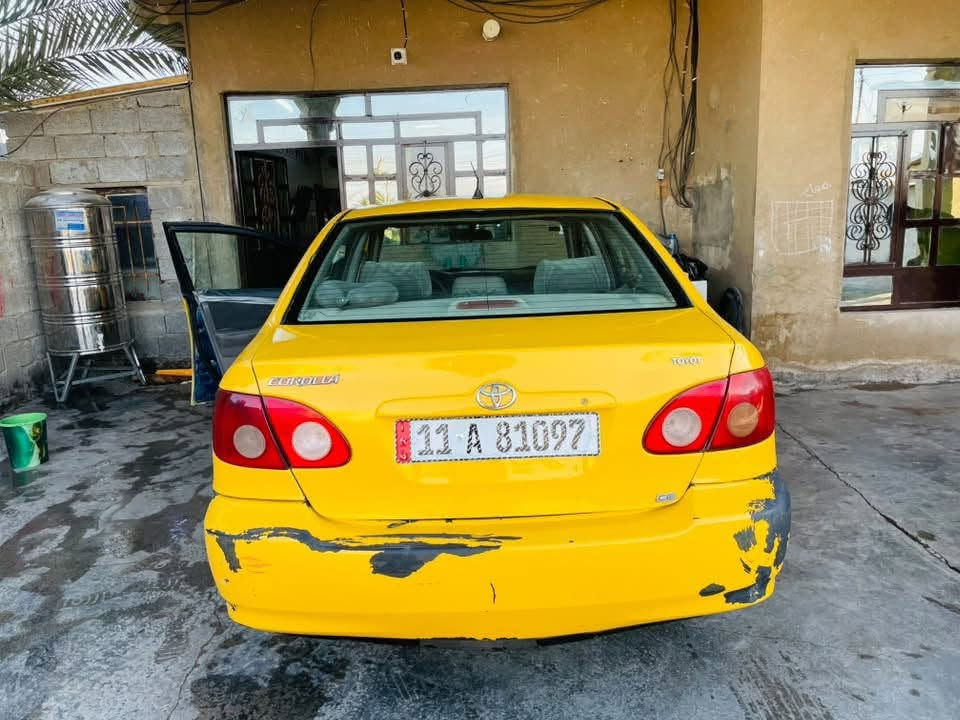 السلام عليكم 

كورلا نحلة 2007 للبيع سيارة كير مكينه وتبريد خير من الله بس نقصها مشط وهاي الضربة مسمكرة بس عايزة صبغ  ينزل من سعرها السعر 65 وبيها مجال 

الاستفسار  ***********
***********
