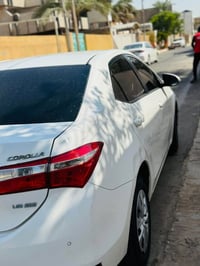 كورولا ٢٠١٥ • محرك ١٨٠٠ • رقم بغداد