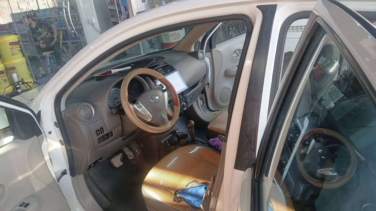 نيسان سني هندي ٢٠٢١ اريدها ٩٢ وبيها مجال  بيها مدكر مبدل واحد مصبوغ وبقيه كله جاهز تبرد محرك كير دواخل خير من الله رقم *********** مكاني لبصره
