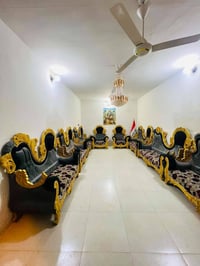 تخم ملكي • صوفا