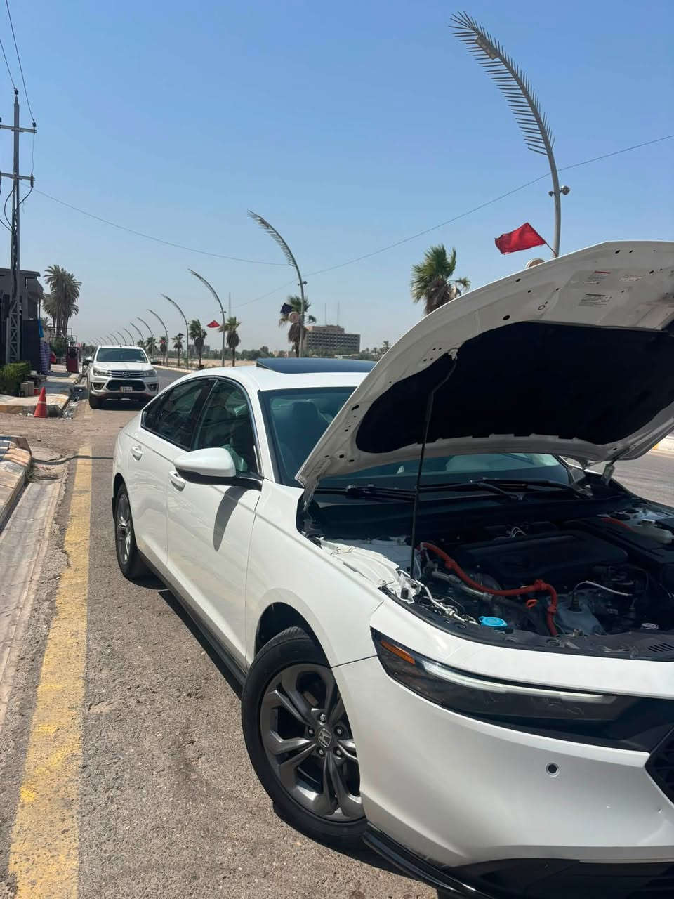 هوندا اكورد هايبر EXL 2024
تجي جوه تورنك فول مواصفات 
بدون صبغ 🫆🫆
بدون ارباك🫆🫆
ماشيه 25 الف 
ممتواجد ع الفيس 
***********
وتساب او اتصال ع الخط
مكان سيار ديالى بعقوبه
