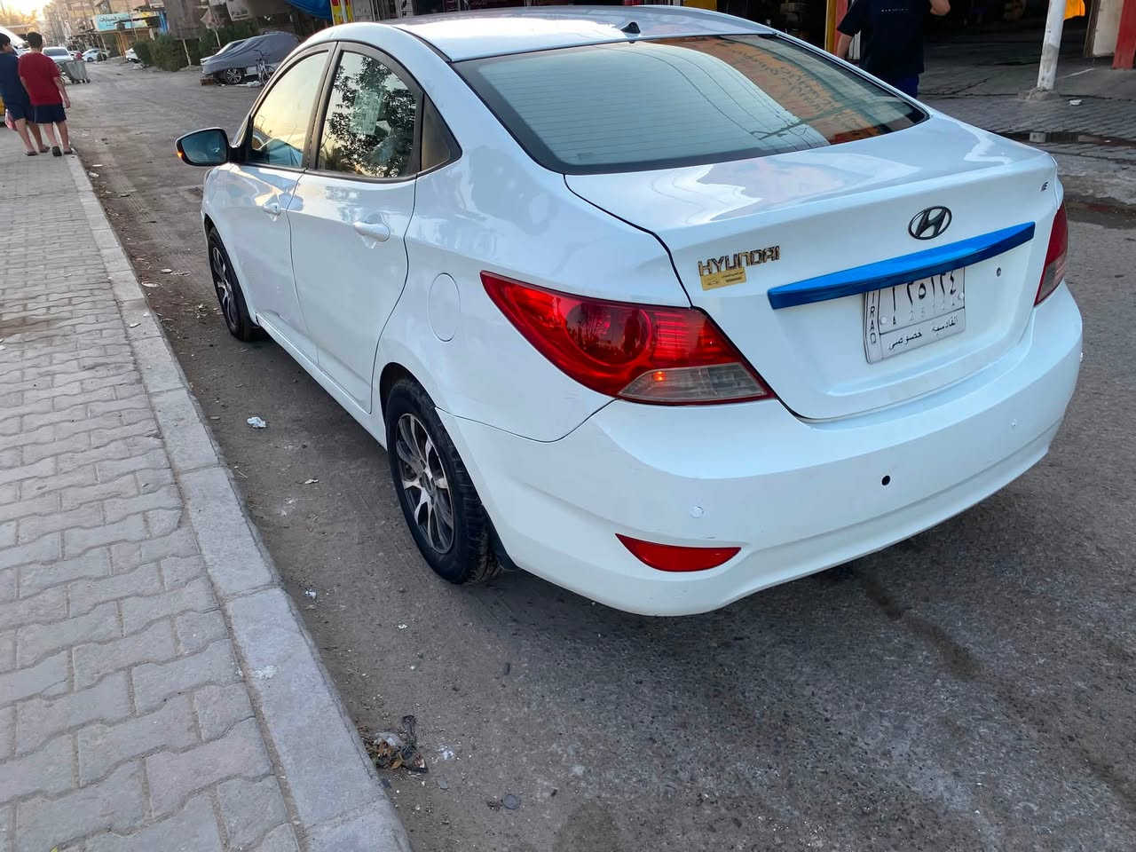 🚗 للبيع: هيونداي أكسنت 2012 خليجي
🔹 محرك 1600
🔹 السيارة نظيفة
🔹 بيها قطعة وحدة وبارد بالجاملغ الكدام
🔹 إشارات بالمرايا
🔹 تحكم ستيرن
🔹 منظومة تبريد جديدة
🔹 الرقم قادسية وباسمي
🔹السعر 80 و بيها مجال 

📍 الموقع: النجف
📞 للاستفسار: ***********
