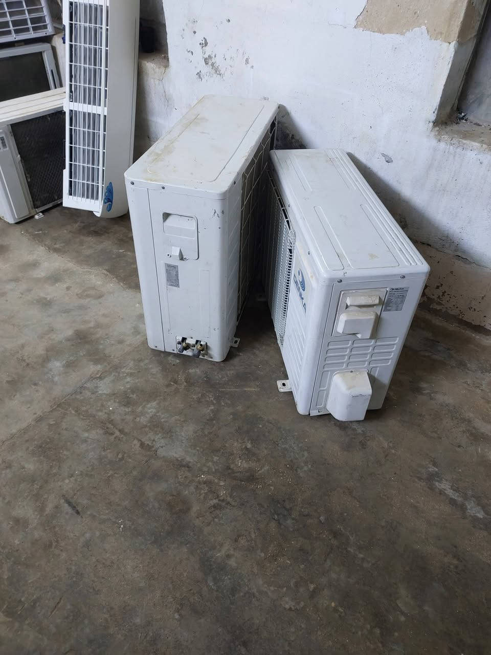 تم وصول خارجي ٢طن فول نضافه شرط ماطور بلادي اذا عندك محروكه ناخذها وننطيك شغاله وناخذ منك فرق 
عنوان سوك حديثه خلف جامع عبدالرحيم اتصال ***********
