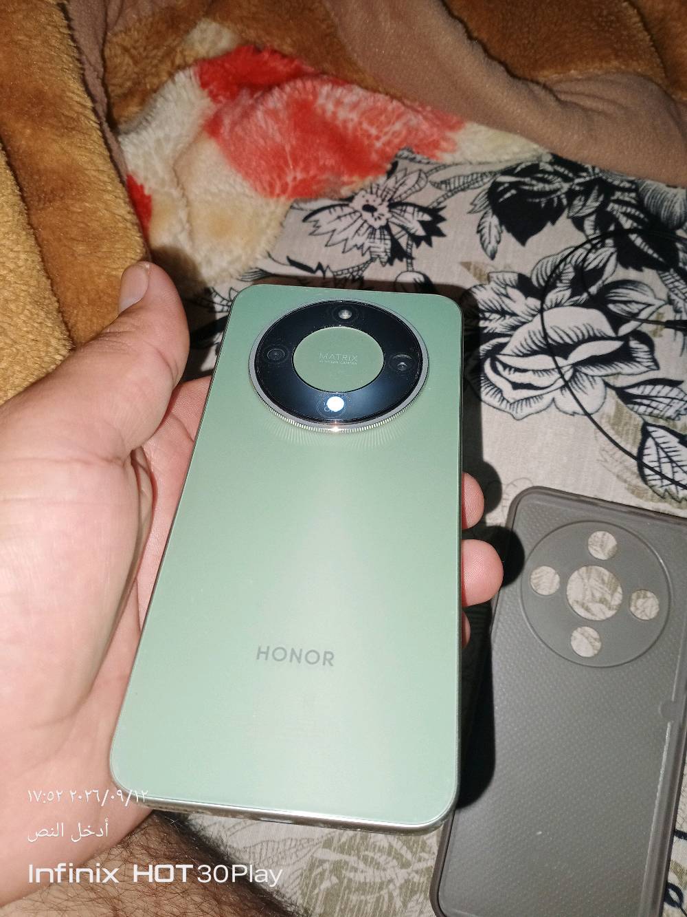 متاح

جهاز هونر x9d رام 12

نضافه فول 

شاحنه وكارتون وياه

الس ع ر 440

الموصل// الايمن