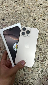 آيفون ١٦ برو ماكس • ٢٥٦ • بطارية ٩٦%