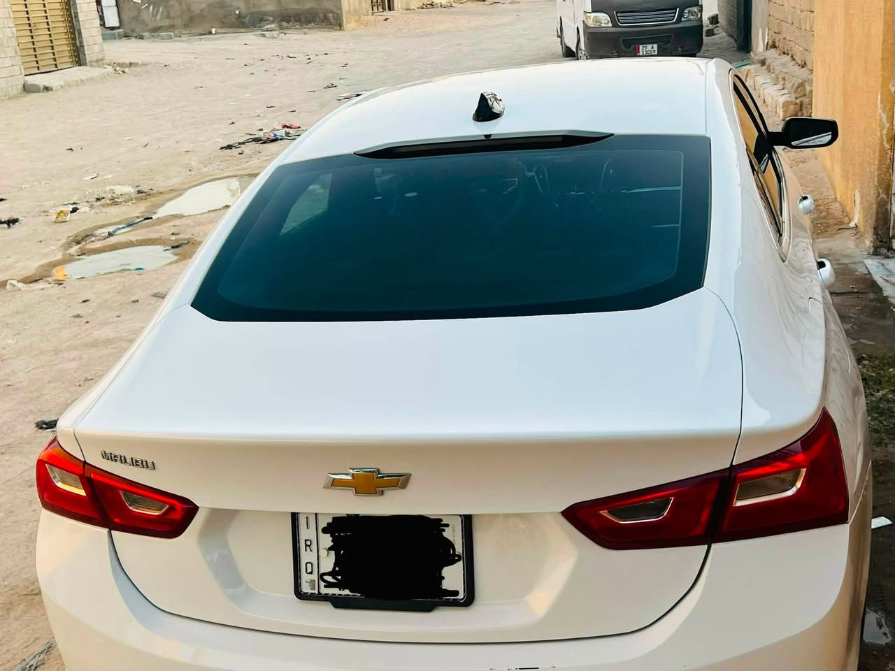 لبيع شفروليه ماليبو 2023 - فئة LS
سيارة مكفوله كفاله عامه لا صبغ لا ضربه ما عدا رصعات بالقماره اثر تحميل  كير مكينه  داخله تقرير مياه امطار شرط كلوب ما مشتغل بالعينه شرط على البلاد  ما امبدل برقي بيها  ماشيه 50 بجم كبس نظيفة جدًا والاستعمال شخصي،تخم تاير جاهزة من كلشي رقم بصره الجديد سنويه لل 2030 تحويل ثاني يوم 
المواصفات:
* موديل: 2023
* الفئة: LS
* شاشة كبيره
*محرك ١٥٠٠ توربو ٤ سلندر
* ابل كار بلي -اندرويد اوتو (لاسلكي) بدون كيبل
* كاميرا خلفية
* رادار امامي
* توقف ذاتي
* بصمه
* مثبت سرعة
* ويل قياس 16
* تبريد ثلج
*لايت اوتو
السعر 130 وبيها مجال مكان بصره زبير
 
رقم الهاتف : ‭***********‬
