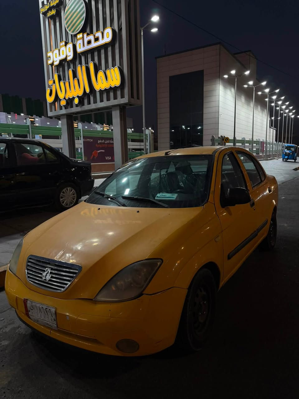 السلام عليكم طيبه للبيع السعر 33 وبيها مجال عنواني بغداد زيونه للاستفسار *********** باسمي تحويل ثاني يوم مكينه جديده السياره خير من الله
