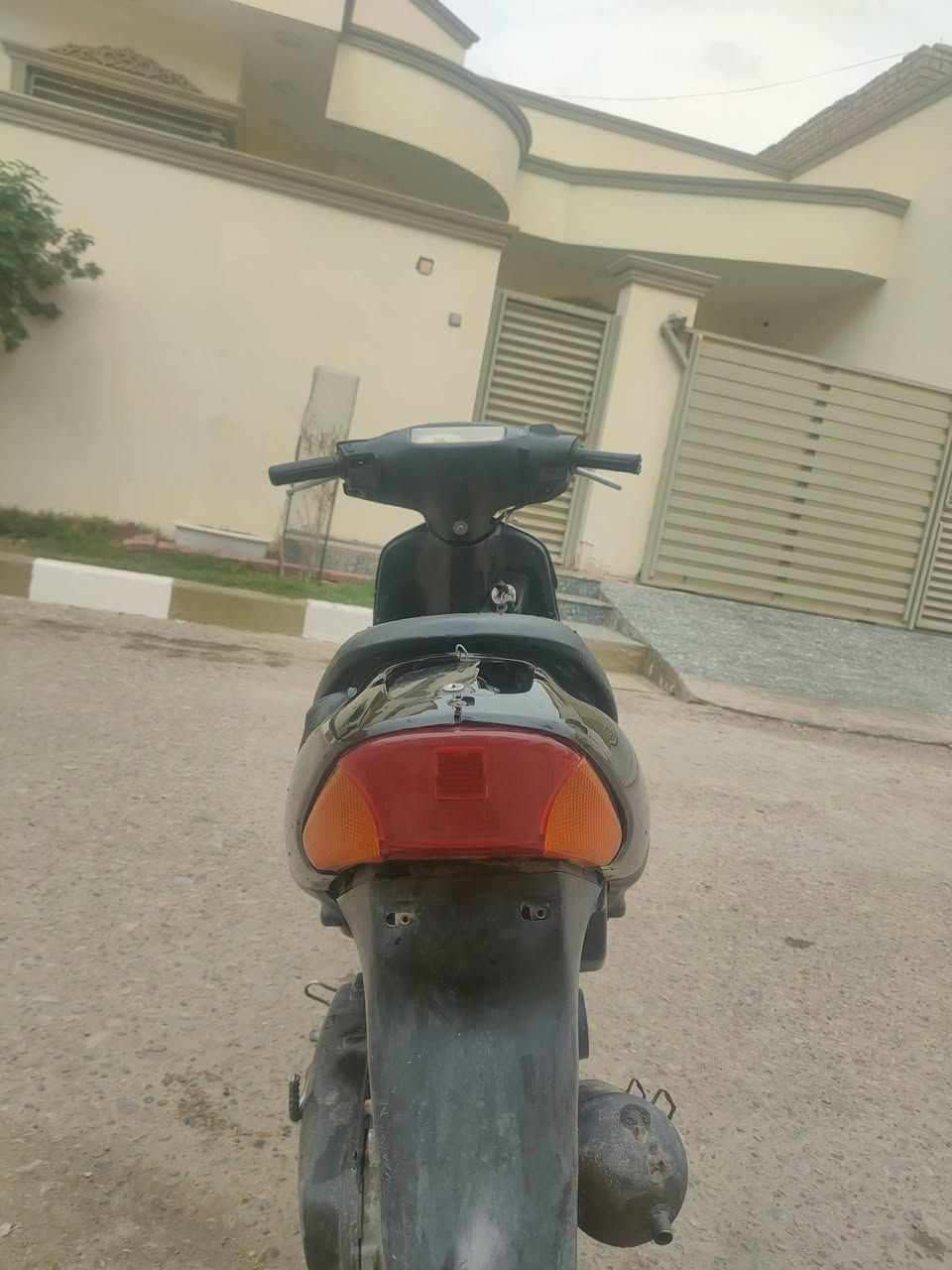 جنطه • مبدل بوشه وبستم • كهربائيات شغاله