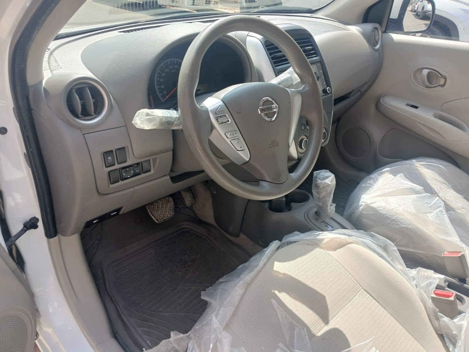 السلام عليكم
للبيع نيسان سني موديل٢٠٢١ هندي معروفه مواصفاتها السياره مكينه وكير مكفوله تبريد ثلج بعد معروف تبريد السني شاشه تخم تاير ماشيه تقريبا ٩٠ الف كيلو السعر ٩٨ ورقه السياره موجوده بالمنصور للاستفسار على الارقام *********** موجود واتساب
