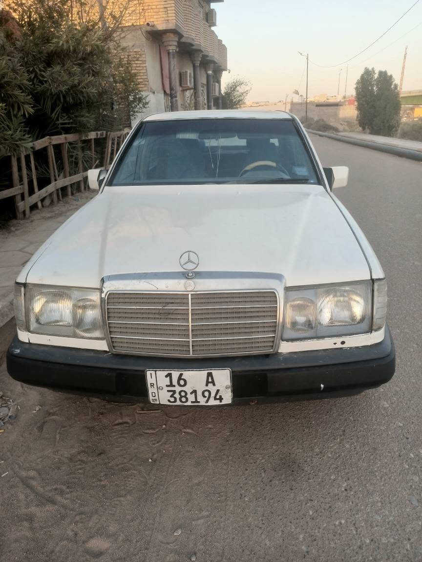 سلام عليكم سياره مارسدس دب للبيع سياره حلوه وجاهزة مكينه وكير 2500 بطه سياره كفاله كص واصوليت وتحويل مباشره رقم انكلايزي 16 قادسيه راعيه بلدير تحويل مباشر سنويه 2031 جديده سياره كله جديد بس التبريد ما كملته كلها جاهزه راديتر جديد مسجل بلاد سياره حلوه وجاهزة سعر 40 وبيها مجال أو مراوس حسب القناعه *********** وحاظر بكل وقت عنواني البصره القرنه البصرة, العراق

