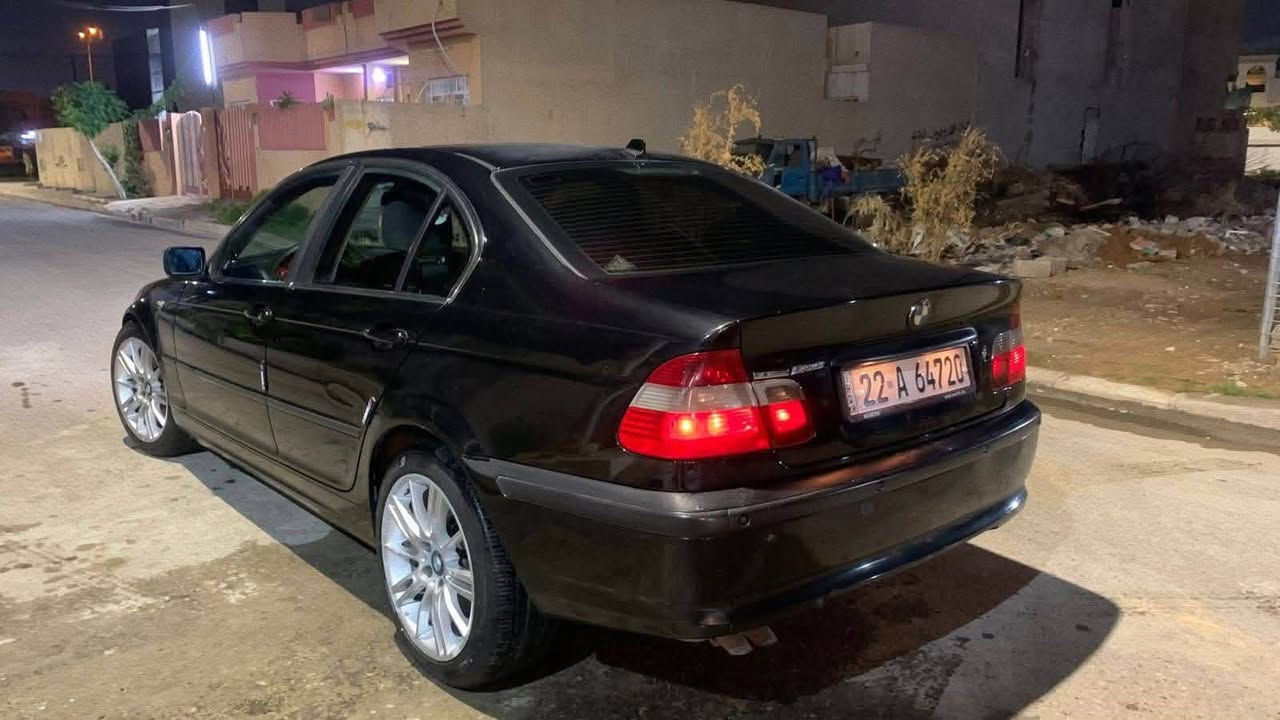 ا
‎وارد ألمانيا أصلي بلادي BMW E46 330d 
 2002 موديل محدثه 2004 
‎رقم اربيل انكليزي تحويل شرط 

‎السياره فول مواصفات :: 
محرك ديزل ستة سلندر 2500 توربو 
داخل صاج ملكي 
‎تحكمات ستيرن 
‎مثبت سرعة
مايكرفون و بلوتوث 
تبريد شغال 
‎كشنات M جلد اسود تدفئة 
‎مانع انحدار و انزلاق 
‎بردة خلفية بلادي 
موبايل خلوي 
‎سيدي جنجر 6 اقراص 
‎ جام كهرباء اوتو 
ويل 18 M تو سايز
‎لايت اوتو و سوارات ملونة 
‎شاشة اندرويد 
‎كير اوتو ثلاث وضعيات A M S 
‎وباقي المواصفات مال e46 معروفه 

محرك ديزل صوته ناعم مثل البانزين بيها ربع باب ورا النفر بارد وسنوية جديدة 
سيارة  اقتصادية جدا بالكاز للعلم 
 و بيها حصة مال منتجات كل يوم ويوم  40 لتر  هذا الموديل محركه جدا قوي  ومايعطل و غراضها متوفرة بالشمال وبغداد و  الجنوب 

وياها قطع غيار أصلي  مستعمل موجودة للبيع من عدا سعر السيارة 

السيارة مسويله ادامه كامله باتري جديد شادلها فلاتر جديدة و فيول بمب جديد وداينمو جديدة حدادية و صدر جديد طخم دسكات أمامي وخلفي جديد 
 السياره متعوب عليها وبلعافيه على الياخذه السياره معروضه ب 75 
ورقة وبيها مجال للشراي   تواصل خاص او واتس اب *********** 
مكاني الموصل
الأيسر
