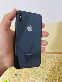 ٢٥٦ • اسود • بطارية ١٠٠