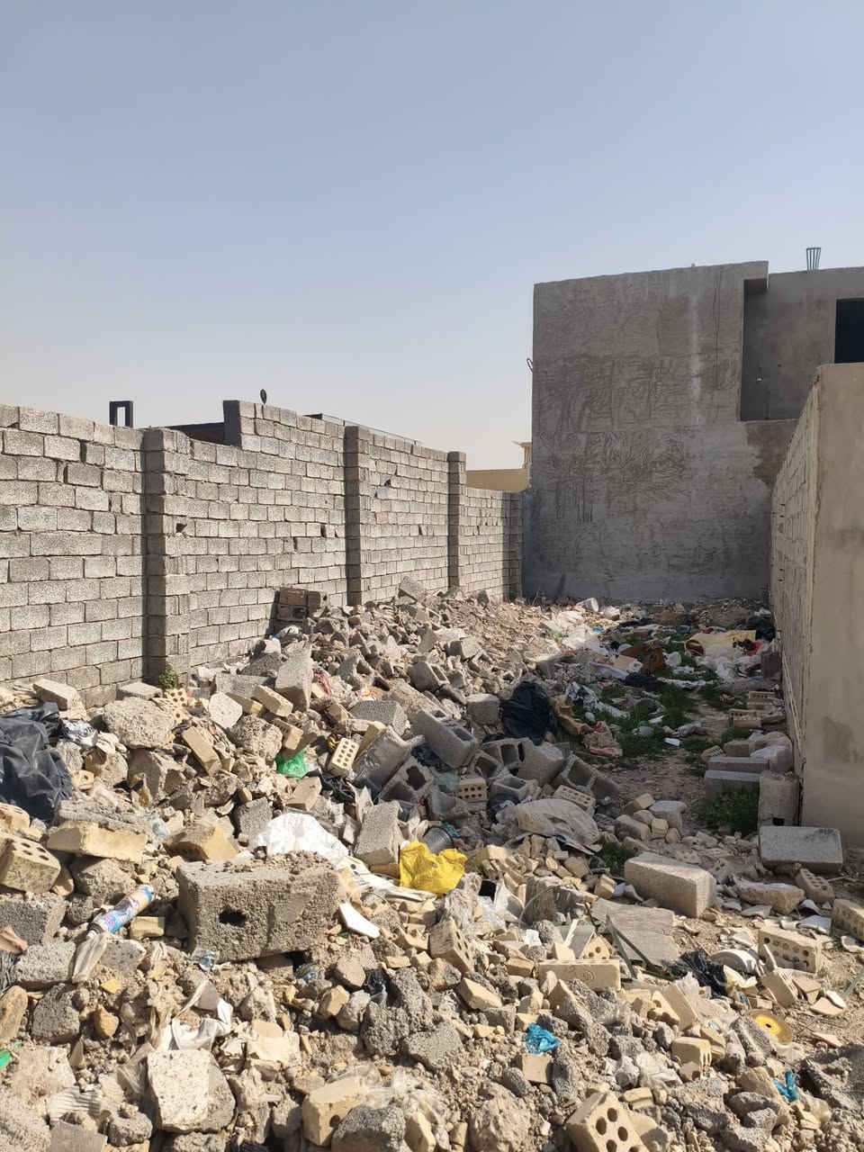 قطعة ارض سند 25 زراعي منطقة ركية وفاضل قرب جسر الدوار المساحة 88م السعر 20 وبيها مجال لاستفسار الاتصال ع الرقم *********** يوجد واتس اب 🟢
