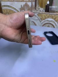 تلفون للبيع جديد مستعمل شهر واحد فقط النضافة  ١٠٠/١٠٠ ذاكرة ٢٥٦ كامل م...